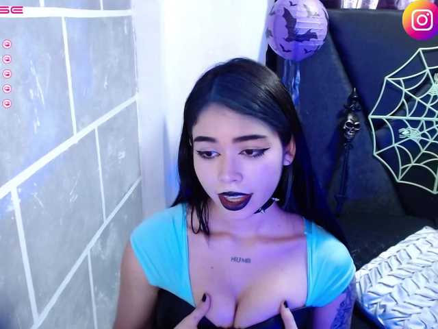 Фотографии LizzieJohnson Come play, lets have fun, tip to make me more more horny ⭐LOVENSE - DOMI ON⭐@remain I juice my pussy with my favorite toy, help me have a crazy orgasm @total