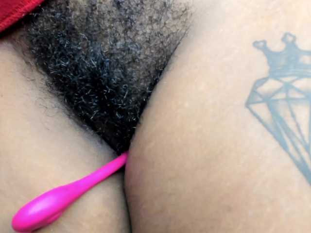 Фотографии MissBlackCandy hairy#squirt #hairy #feet #bush #ebony