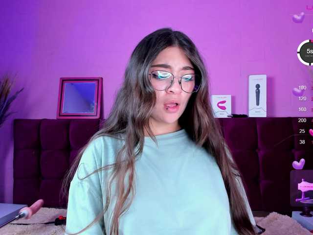 Фотографии Samii-Evans Hello guys I am a very shy girl but at the same time very hot today I want you to help me achieve my goal of coming with my fingers for @total of which I levo @sofar of which we have raised @remain come play with me